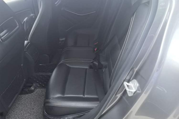 Used Mercedes-Benz GLA 2016 GLA 200 Sport Edition Left Rear Seat