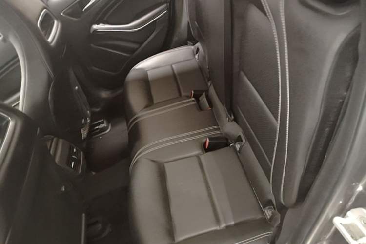 Used Mercedes-Benz GLA 2016 GLA 220 4MATIC Fashion Edition Left Rear Seat