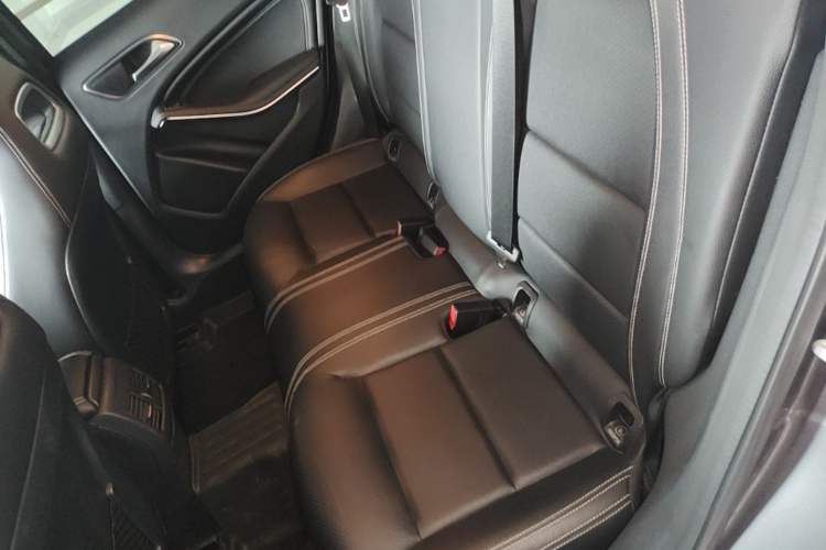 Used Mercedes-Benz GLA 2016 GLA 200 Sport Edition Left Rear Seat