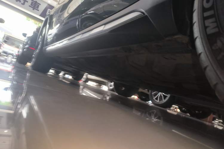 Used Mercedes-Benz GLA 2016 GLA 220 4MATIC Luxury Model Left Side Sill