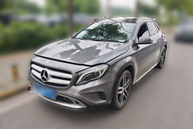 Used Mercedes-Benz GLA 2016 GLA 200 Fashion Model Guazi used car, China used car export, Used car for sale, Used cars, Cheapest cars for sale