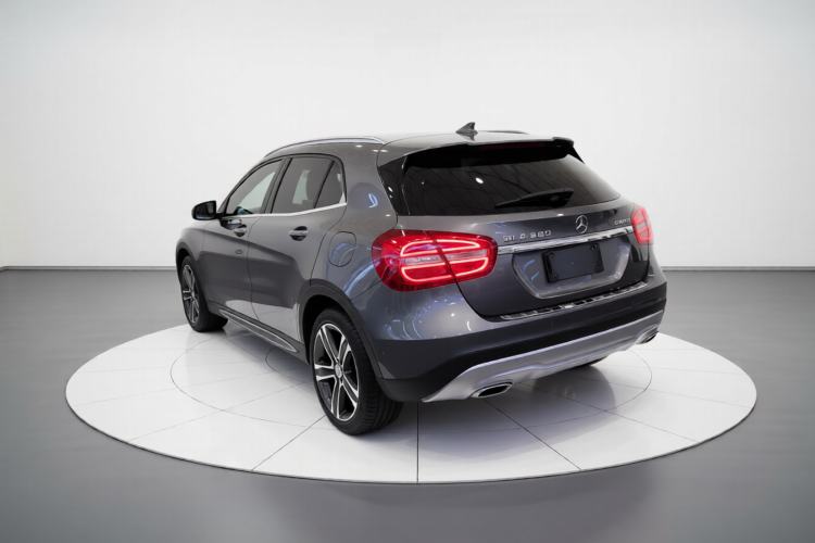 Used Mercedes-Benz GLA 2016 GLA 220 4MATIC Luxury Model Rear Left 45 Deg