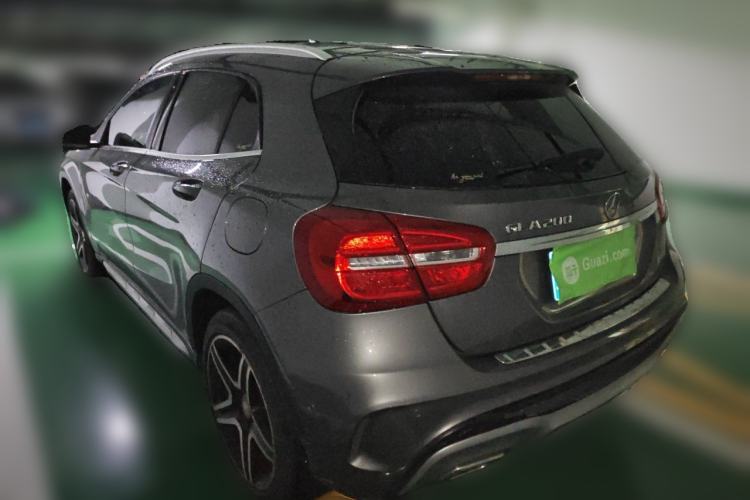 Used Mercedes-Benz GLA 2016 GLA 200 Fashion Model Rear Left 45 Deg