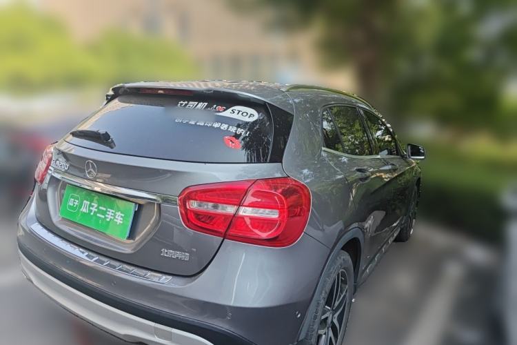Used Mercedes-Benz GLA 2016 GLA 200 Fashion Model Rear Right 45 Deg