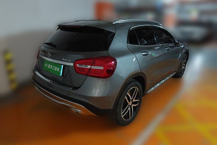 Used Mercedes-Benz GLA 2016 GLA 220 4MATIC Fashion Edition Rear Right 45 Deg