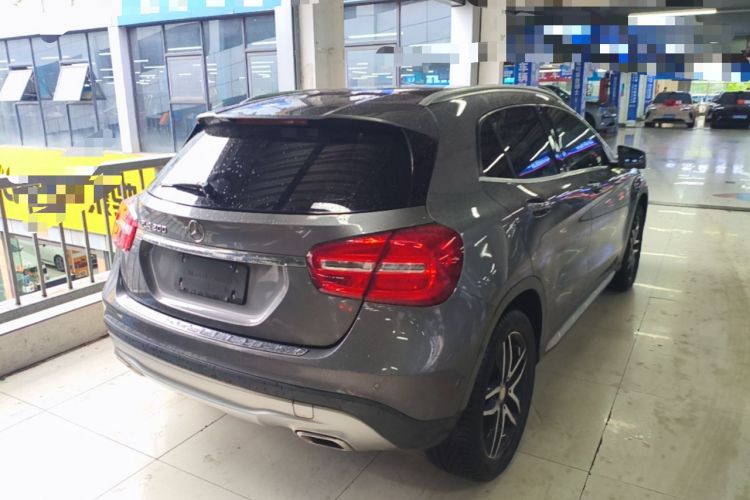 Used Mercedes-Benz GLA 2016 GLA 200 Fashion Model Rear Right 45 Deg