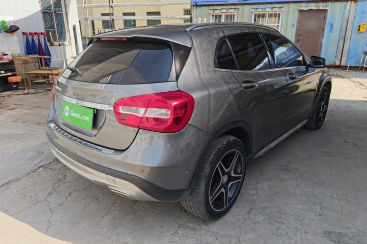 Used Mercedes-Benz GLA 2016 GLA 200 Sport Edition Rear Right 45 Deg