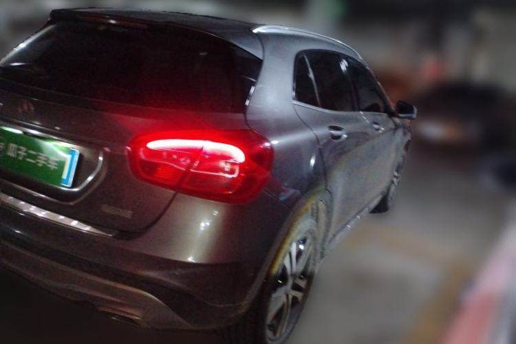 Used Mercedes-Benz GLA 2016 GLA 200 Sport Edition Rear Right 45 Deg