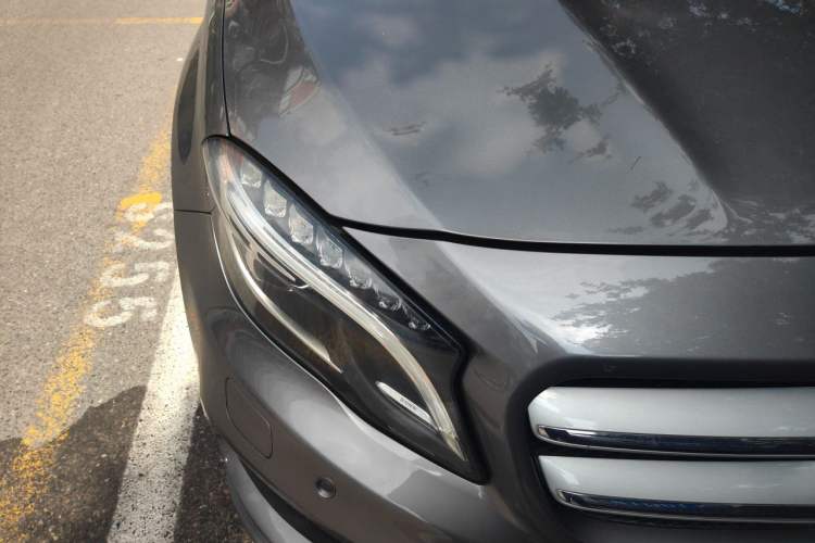 Used Mercedes-Benz GLA 2016 GLA 260 4MATIC Sport Edition Right Front Headlight