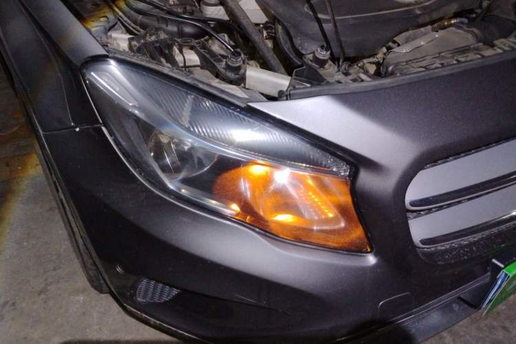Used Mercedes-Benz GLA 2016 GLA 200 Sport Edition Right Front Headlight