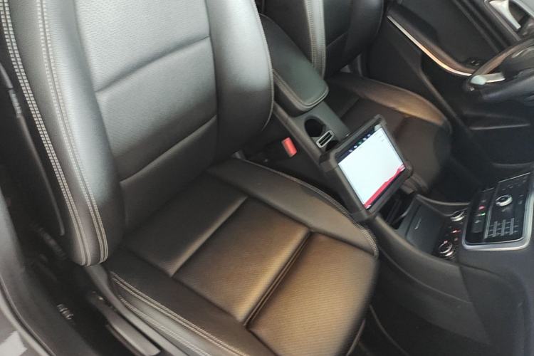 Used Mercedes-Benz GLA 2016 GLA 200 Sport Edition Right Front Seat
