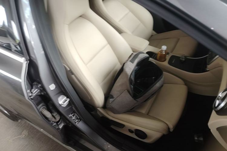 Used Mercedes-Benz GLA 2016 GLA 200 Sport Edition Right Front Seat