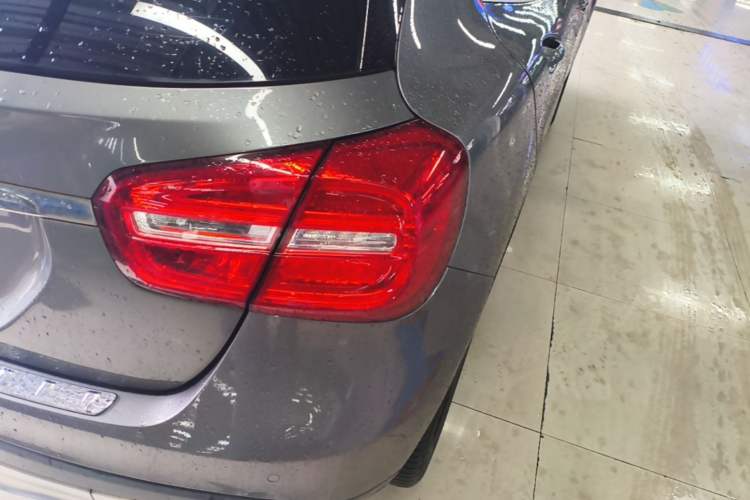 Used Mercedes-Benz GLA 2016 GLA 200 Fashion Model Right Rear Taillight