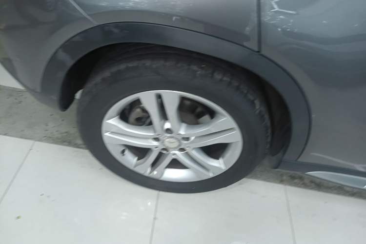 Used Mercedes-Benz GLA 2016 GLA 200 Sport Edition Right Rear Wheel Hub