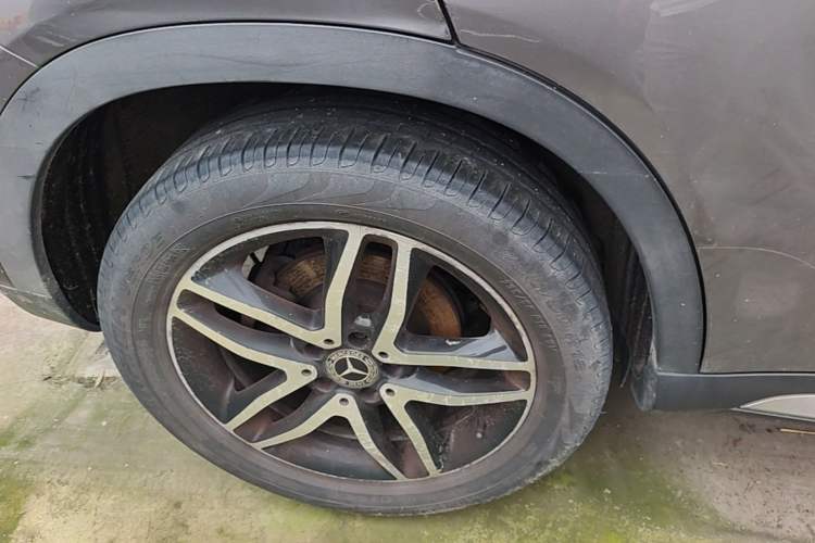 Used Mercedes-Benz GLA 2016 GLA 200 Fashion Model Right Rear Wheel Hub