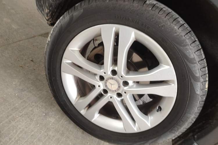 Used Mercedes-Benz GLA 2016 GLA 200 Sport Edition Right Rear Wheel Hub