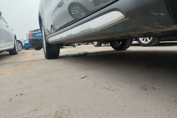 Used Mercedes-Benz GLA 2016 GLA 200 Sport Edition Right Side Sill