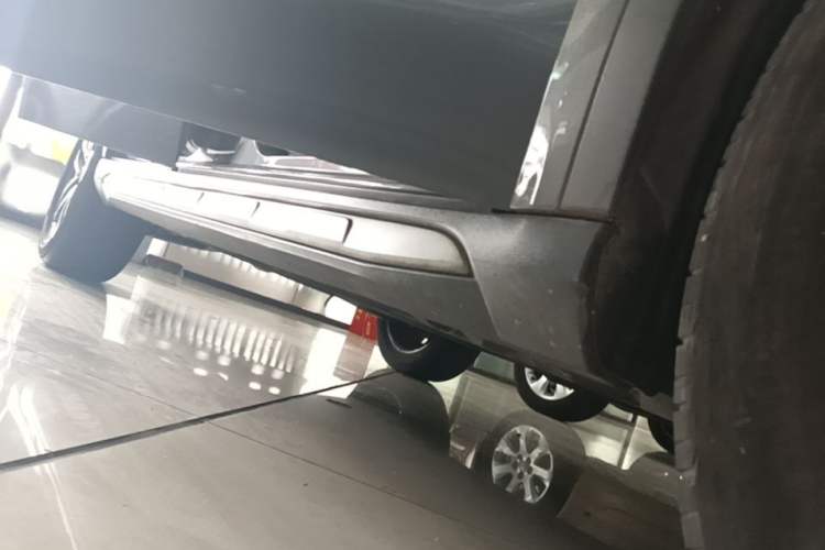 Used Mercedes-Benz GLA 2016 GLA 200 Fashion Model Right Side Sill