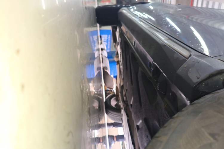 Used Mercedes-Benz GLA 2016 GLA 200 Fashion Model Right Side Sill
