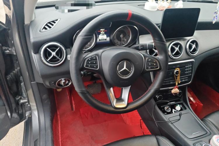 Used Mercedes-Benz GLA 2016 GLA 200 Fashion Model Steering Wheel