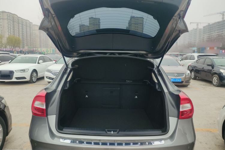 Used Mercedes-Benz GLA 2016 GLA 200 Sport Edition Trunk