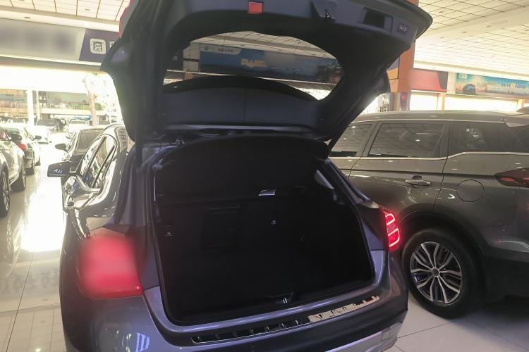 Used Mercedes-Benz GLA 2016 GLA 220 4MATIC Luxury Model Trunk
