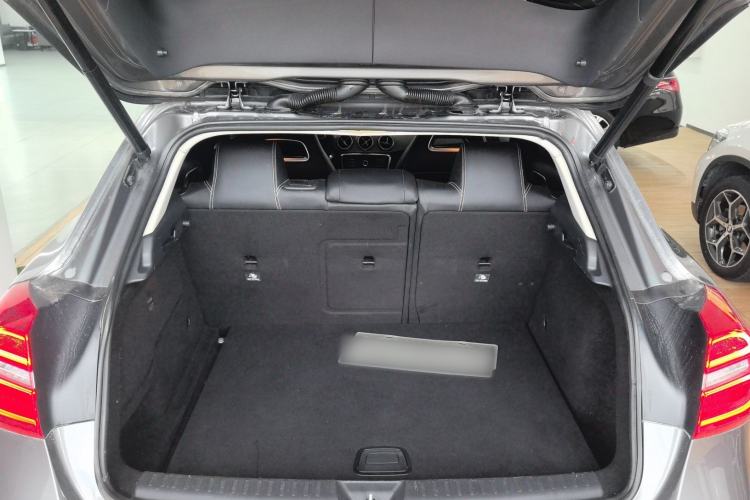 Used Mercedes-Benz GLA 2016 GLA 200 Fashion Model Trunk