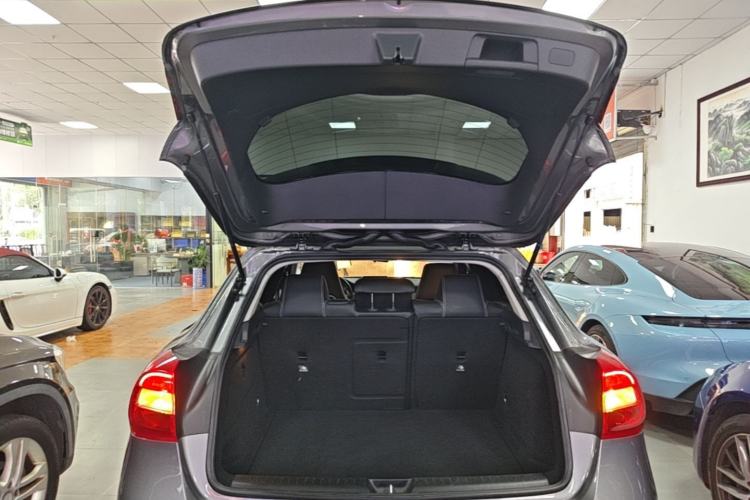 Used Mercedes-Benz GLA 2016 GLA 200 Sport Edition Trunk