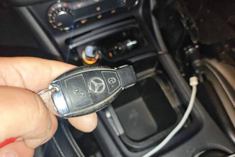 Used Mercedes-Benz GLA 2016 GLA 200 Fashion Model Vehicle Key