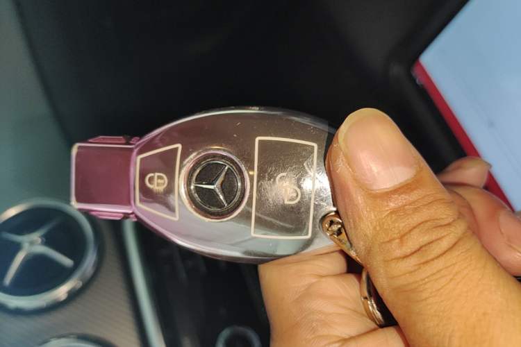 Used Mercedes-Benz GLA 2016 GLA 200 Sport Edition Vehicle Key