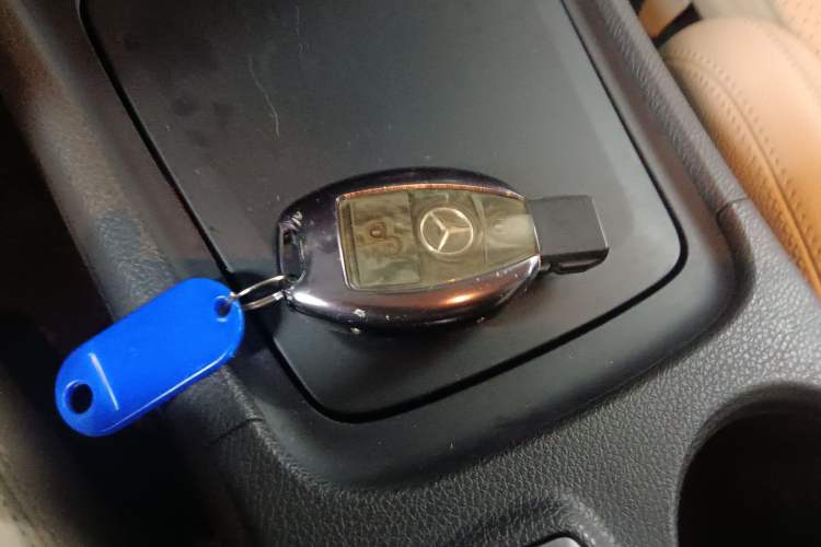 Used Mercedes-Benz GLA 2016 GLA 220 4MATIC Fashion Edition Vehicle Key