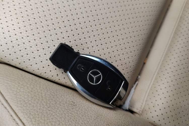 Used Mercedes-Benz GLA 2016 GLA 220 4MATIC Fashion Edition Vehicle Key