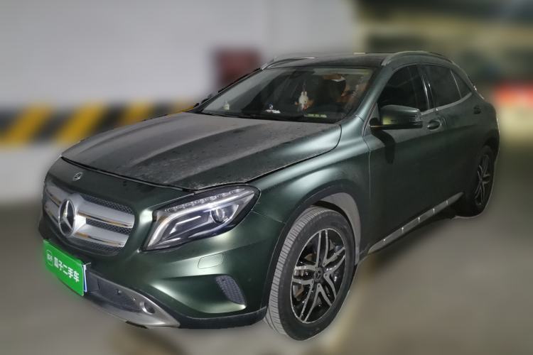 Used Mercedes-Benz GLA 2016 GLA 200 Fashion Model Guazi used car, China used car export, Used car for sale, Used cars, Cheapest cars for sale