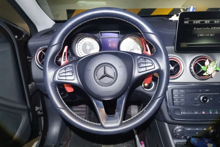 Used Mercedes-Benz GLA 2016 GLA 200 Fashion Model Steering Wheel