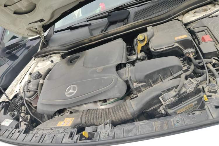 Used Mercedes-Benz GLA 2016 GLA 200 Sport Edition Engine Bay