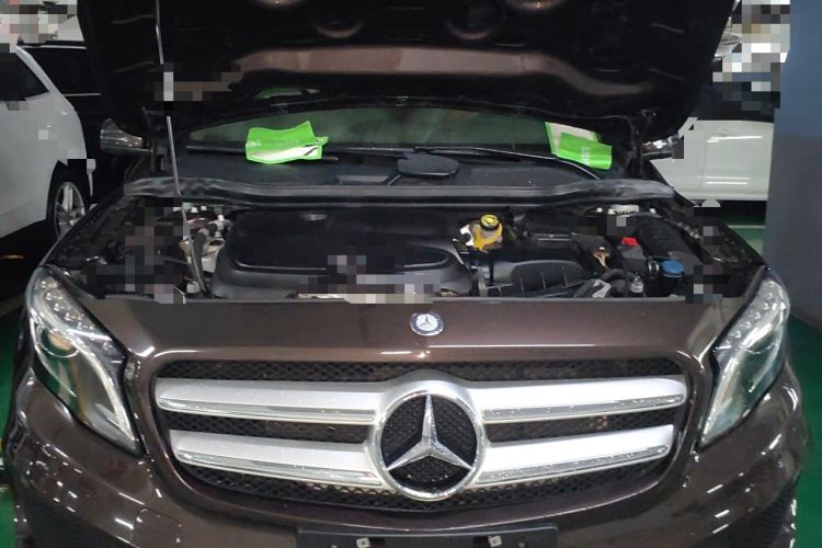 Used Mercedes-Benz GLA 2016 GLA 200 Fashion Model Engine Bay
