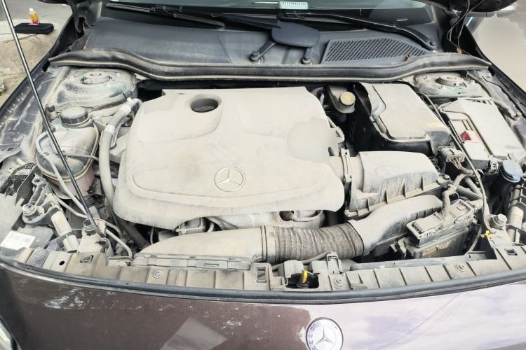 Used Mercedes-Benz GLA 2016 GLA 220 4MATIC Fashion Edition Engine Bay
