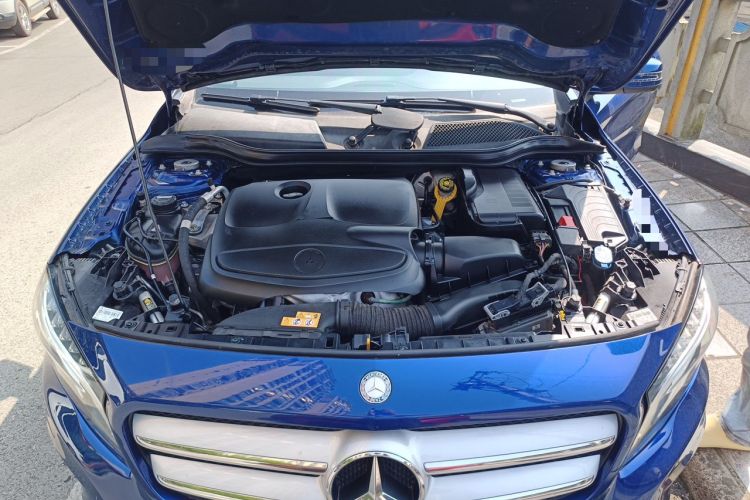 Used Mercedes-Benz GLA 2016 GLA 200 Sport Edition Engine Bay