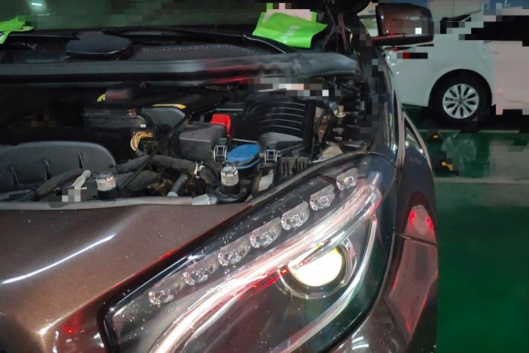 Used Mercedes-Benz GLA 2016 GLA 200 Fashion Model Engine Bay Left