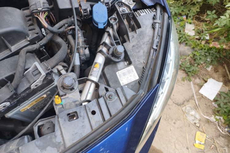 Used Mercedes-Benz GLA 2016 GLA 200 Blue Edition Engine Bay Left