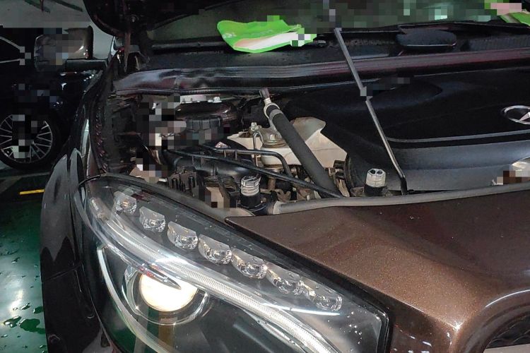 Used Mercedes-Benz GLA 2016 GLA 200 Fashion Model Engine Bay Right