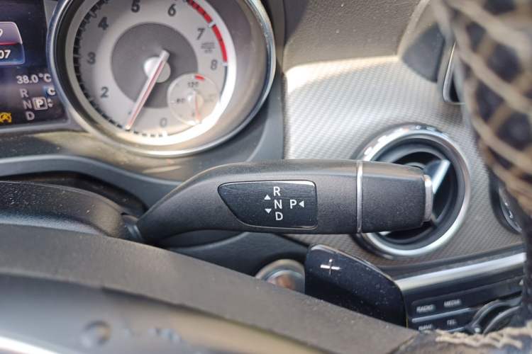 Used Mercedes-Benz GLA 2016 GLA 200 Sport Edition Gear Lever