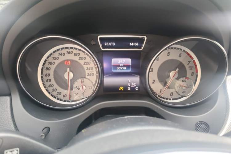 Used Mercedes-Benz GLA 2016 GLA 200 Sport Edition Instrument Cluster