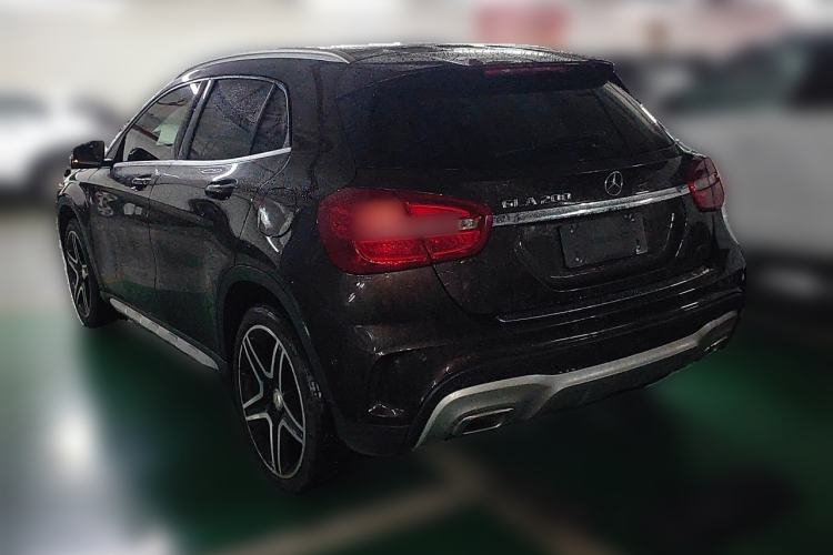 Used Mercedes-Benz GLA 2016 GLA 200 Fashion Model Rear Left 45 Deg
