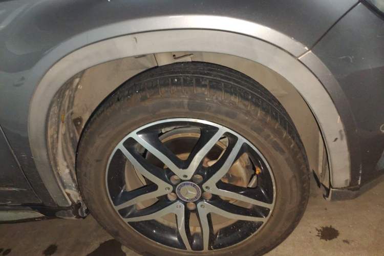 Used Mercedes-Benz GLA 2016 GLA 200 Fashion Model Right Front Wheel Hub