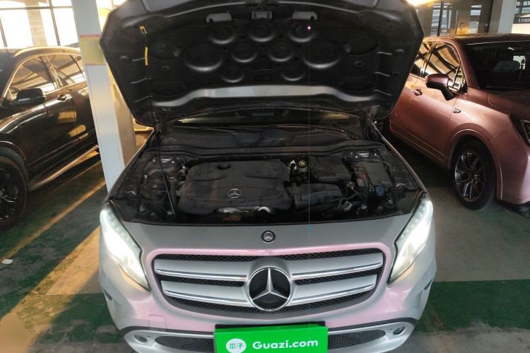 Used Mercedes-Benz GLA 2016 GLA 200 Fashion Model Engine Bay