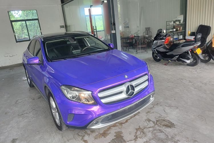Used Mercedes-Benz GLA 2016 GLA 200 Fashion Model Front Right 45 Deg