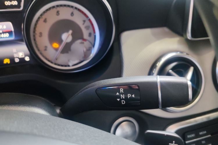 Used Mercedes-Benz GLA 2016 GLA 200 Sport Edition Gear Lever