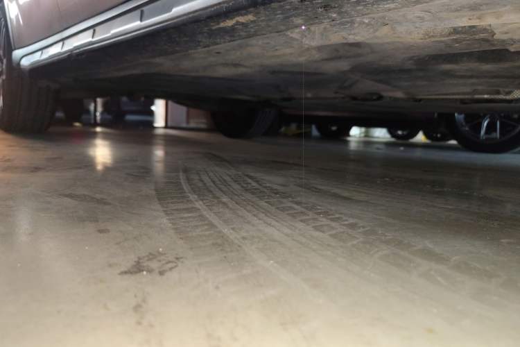 Used Mercedes-Benz GLA 2016 GLA 200 Fashion Model Right Side Sill