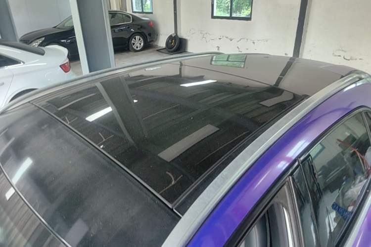 Used Mercedes-Benz GLA 2016 GLA 200 Fashion Model Roof